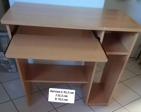 Petit bureau 15 Sixt-sur-Aff (35)
