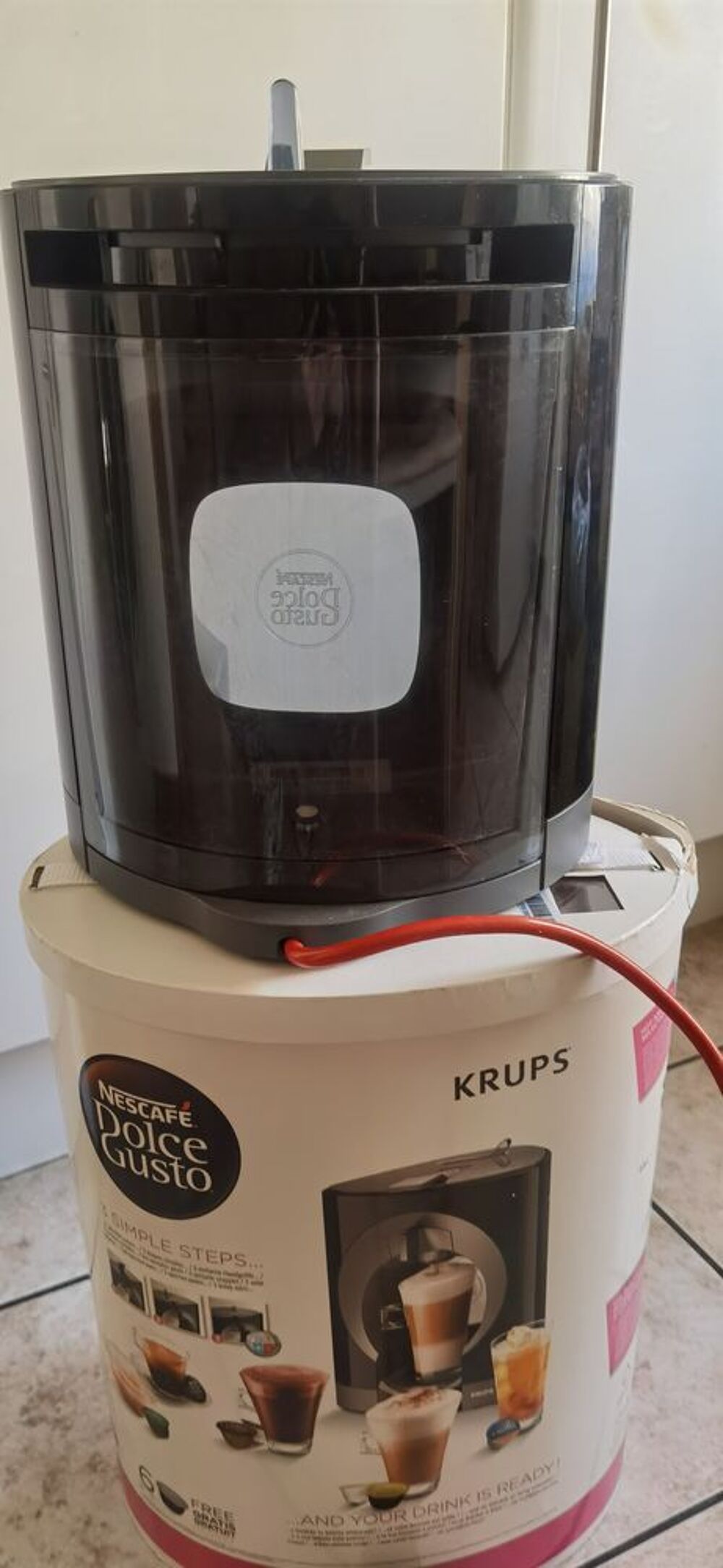 Machine &agrave; caf&eacute; Krups Nescaf&eacute; Dolce Gusto Electrom�nager