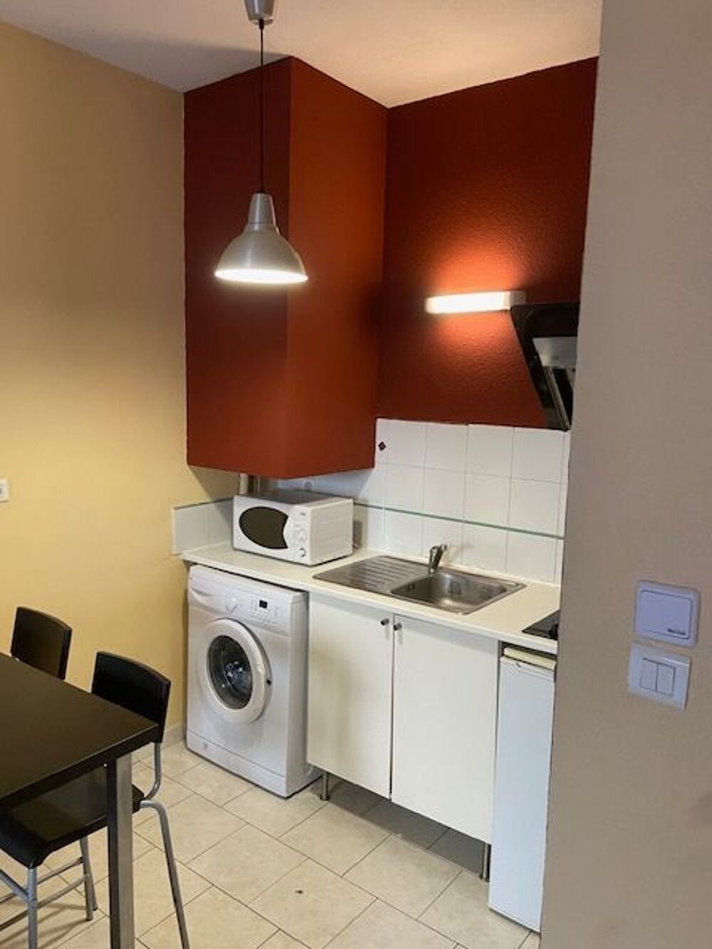 Location Appartement Studio hyper centre Nimes Nîmes