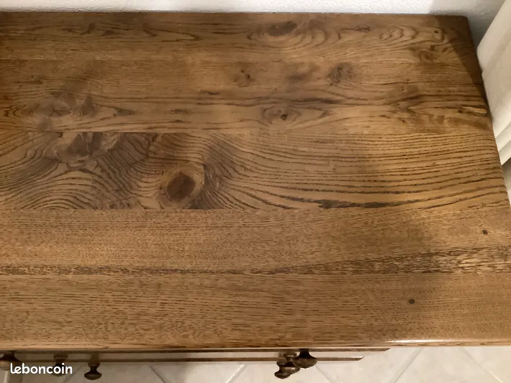 Commode en ch&ecirc;ne massif Meubles