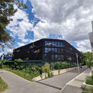  Plateau � vendre 329 m�