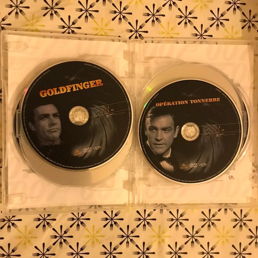 Coffret 6 DVD James Bond DVD et blu-ray