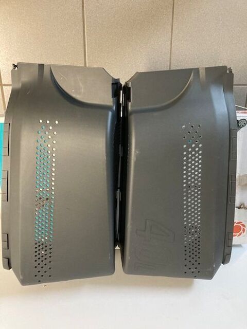 Bac neuf pour tondeuse ramassage d'herbe Gardna 8 Chteau-d'Olonne (85)