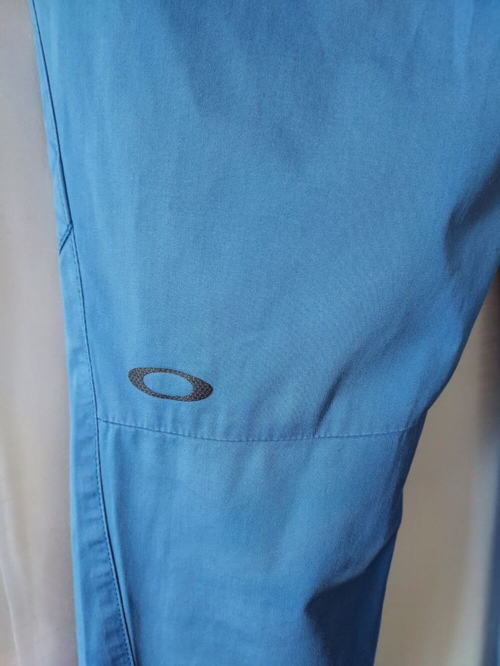  
Pantalon de golf bleu ciel OAKLEY 
Sports