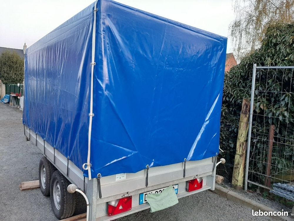 Remorque double essieux , B&acirc;che haute , 40.00/jour Bricolage