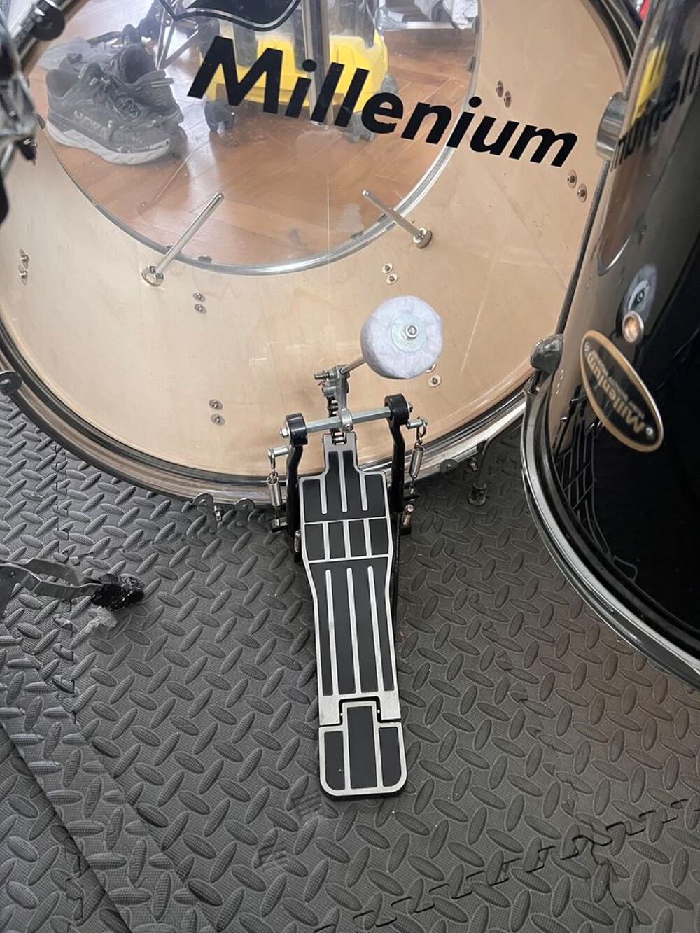 ? Batterie acoustique Millenium ? pr&ecirc;te &agrave; jouer ?
Instruments de musique