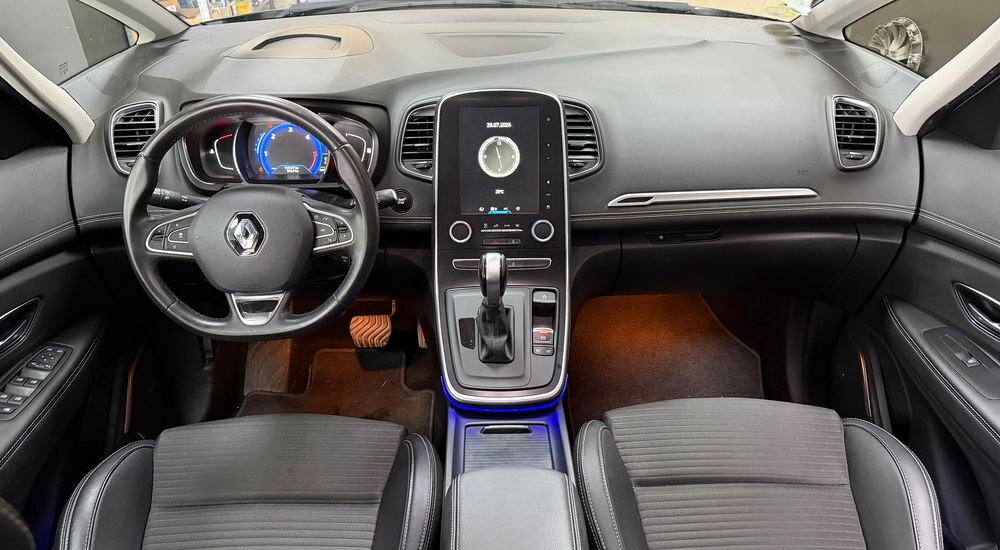 Grand scenic IV Grand Scenic dCi 160 Energy EDC Initiale Paris 2017 occasion 81000 Albi