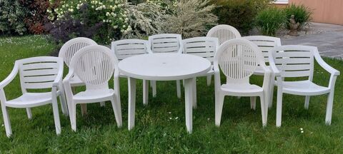 Salon de jardin 120 Montfort-le-Gesnois (72)