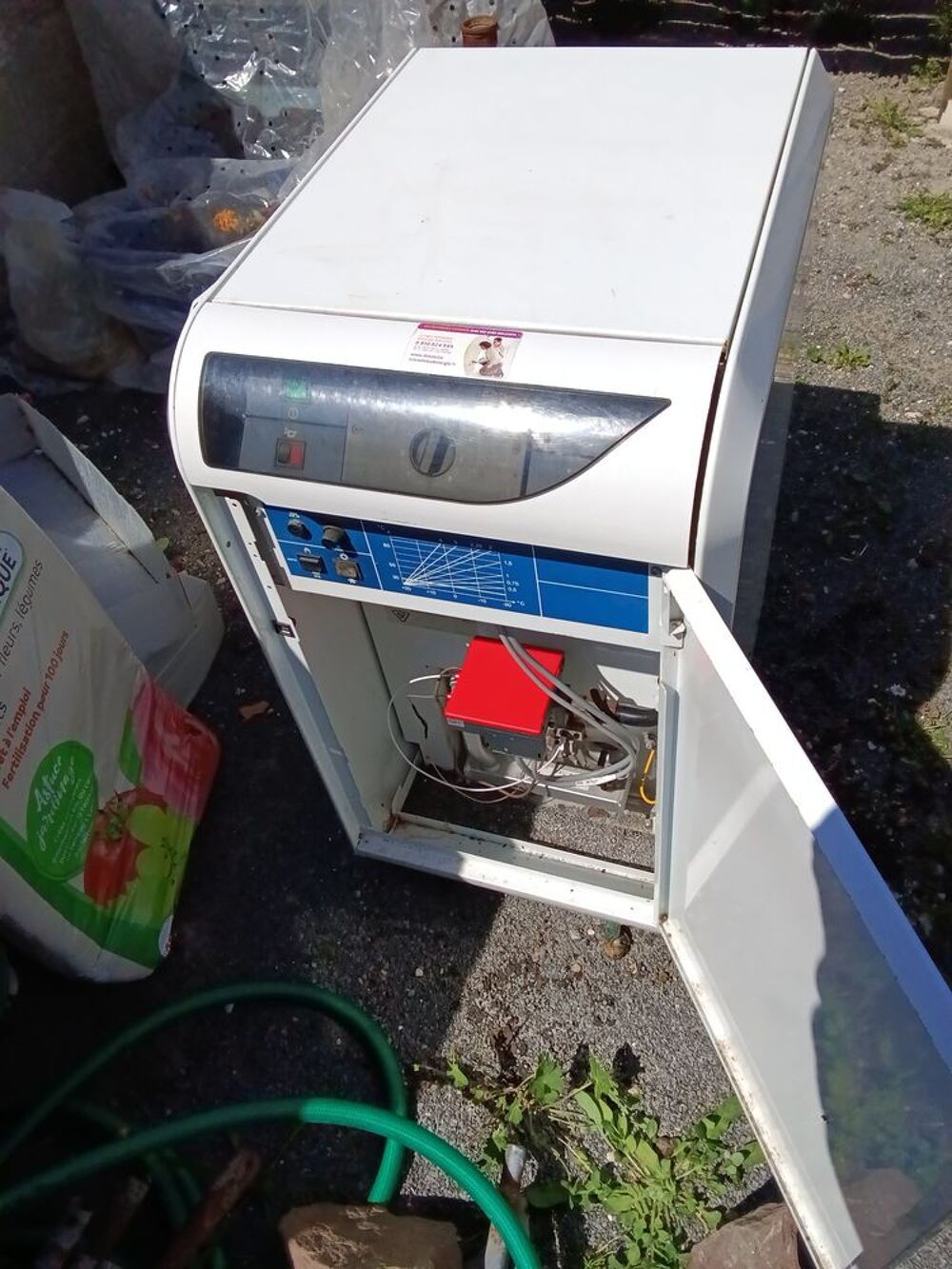 Chaudi&egrave;re m&eacute;tal avec sortie fum&eacute;e Bricolage