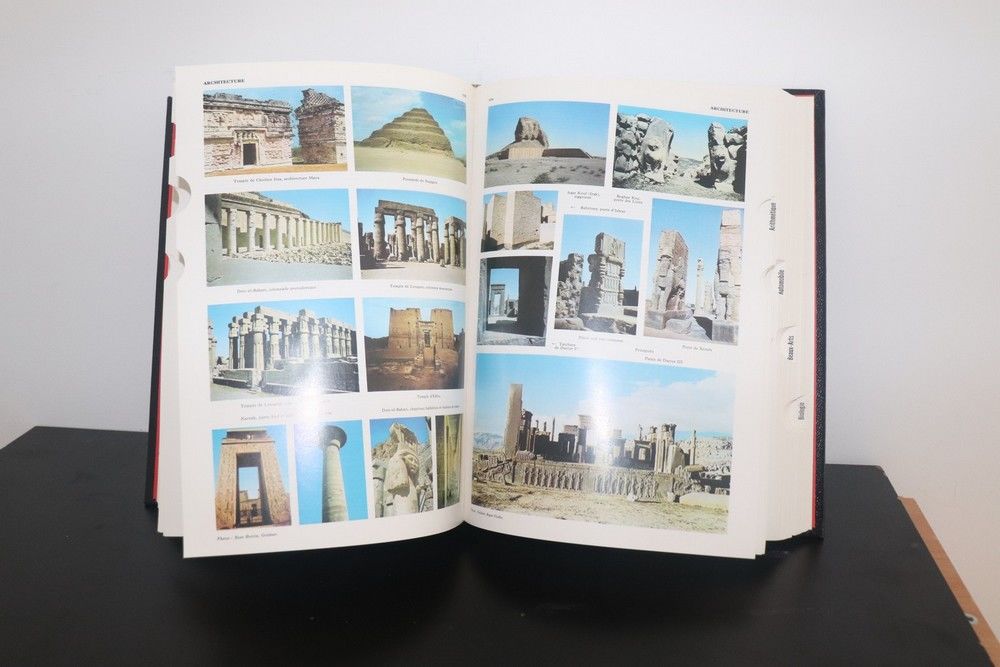 Dictionnaires encyclop&eacute;diques QUILLET ann&eacute;e 1977 Livres et BD