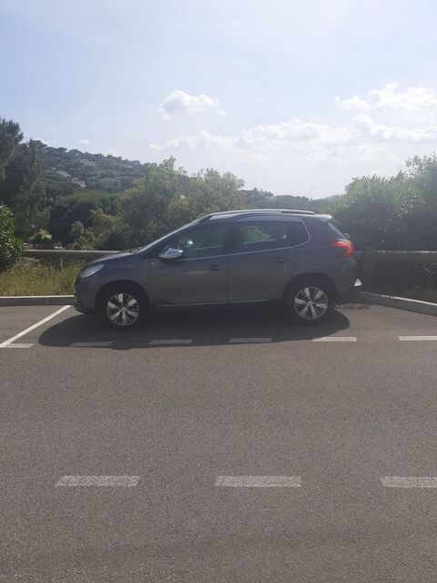 Peugeot 2008 1.6 VTi 120ch BVM5 Allure