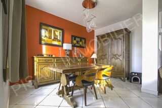  Maison � vendre 9 pi�ces 210 m�