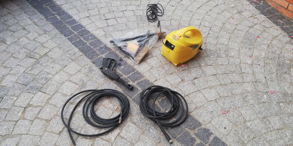Karcher Lavor et ses accessoires pour la voiture et les canalisations Bricolage