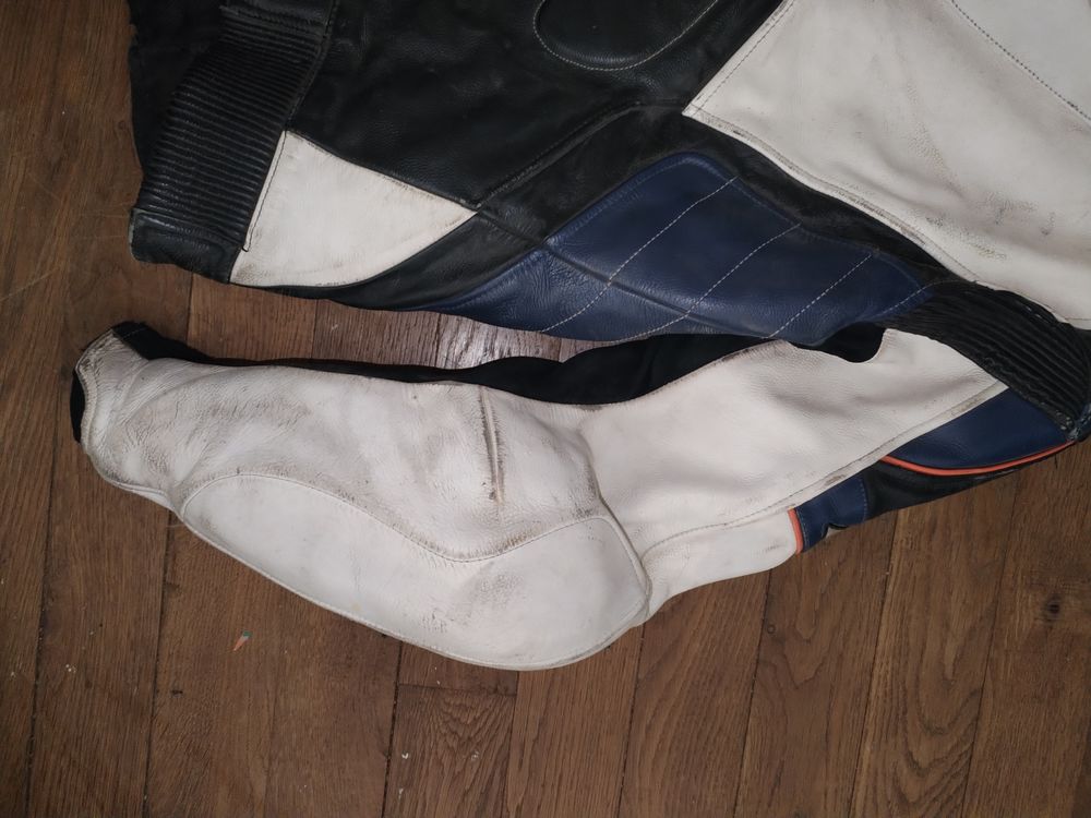 Blouson moto IXON (Taille L)
Vtements