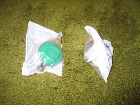 D�tendeur gaz butane NEUF emball� en blister 10 Quincy-sous-S�nart (91)