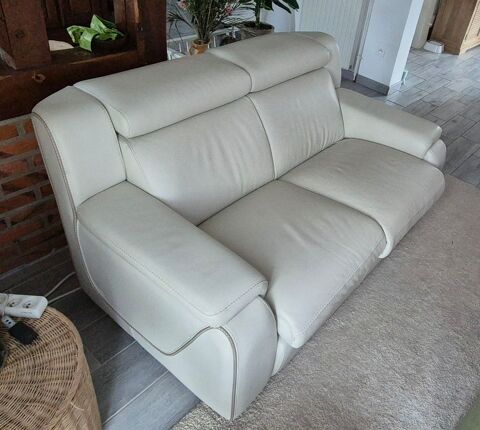 Canap  L'hritage  2 places en cuir 500 Saint-Cyr-en-Val (45)