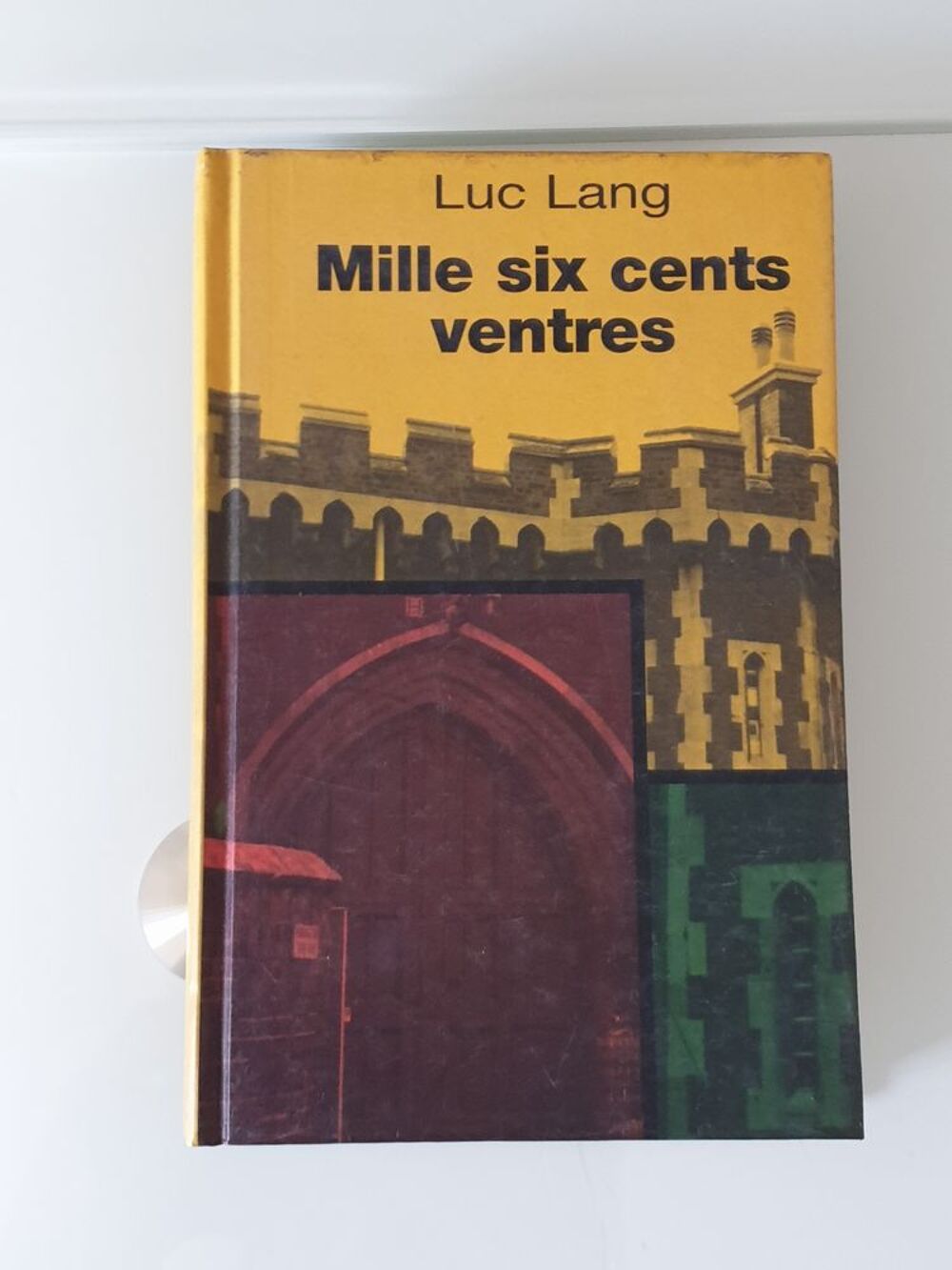 Mille Six Cents Ventres Luc Lang
Marseille 9 eme
Livres et BD