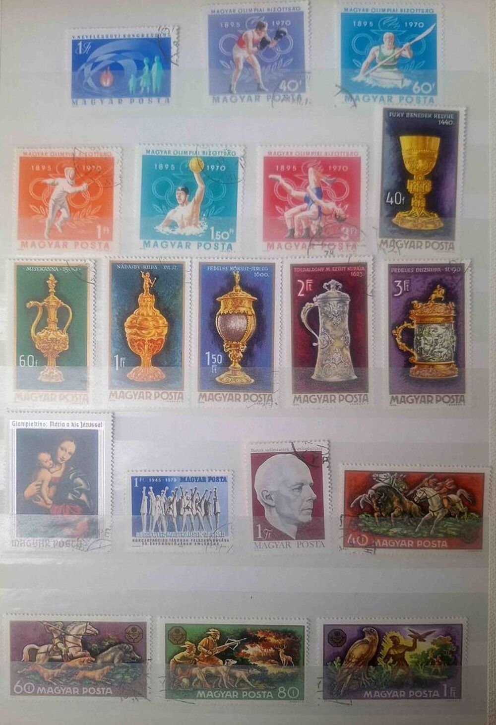 S&eacute;rie de timbres de collection de Hongrie 