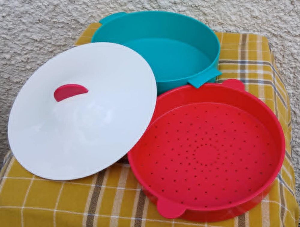 MicroVapeur " Tupperware " de 2,25 L Cuisine