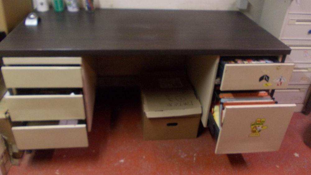 bureau m&eacute;tal vintage Meubles