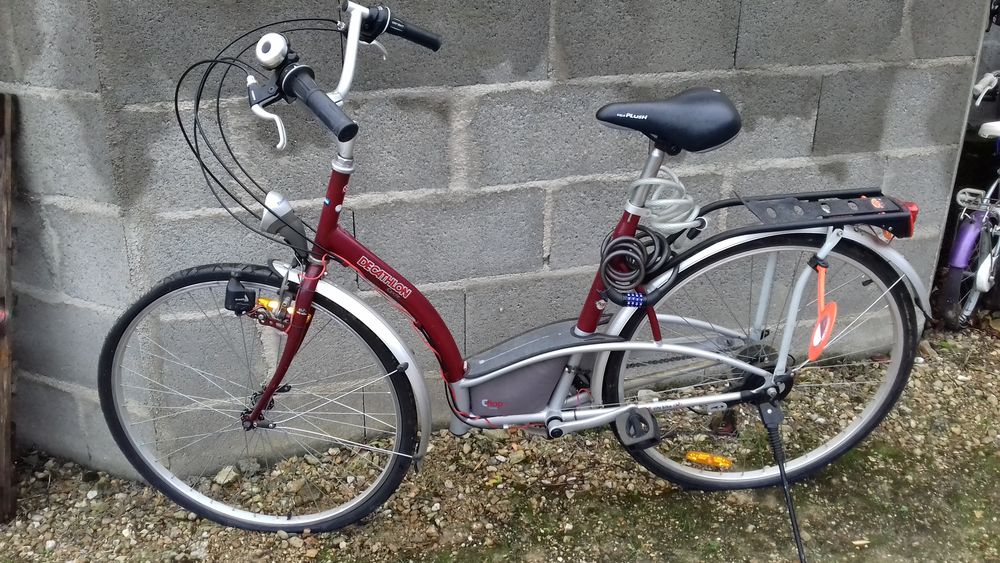 Achetez v lo de ville type occasion annonce vente Vendeuvre du