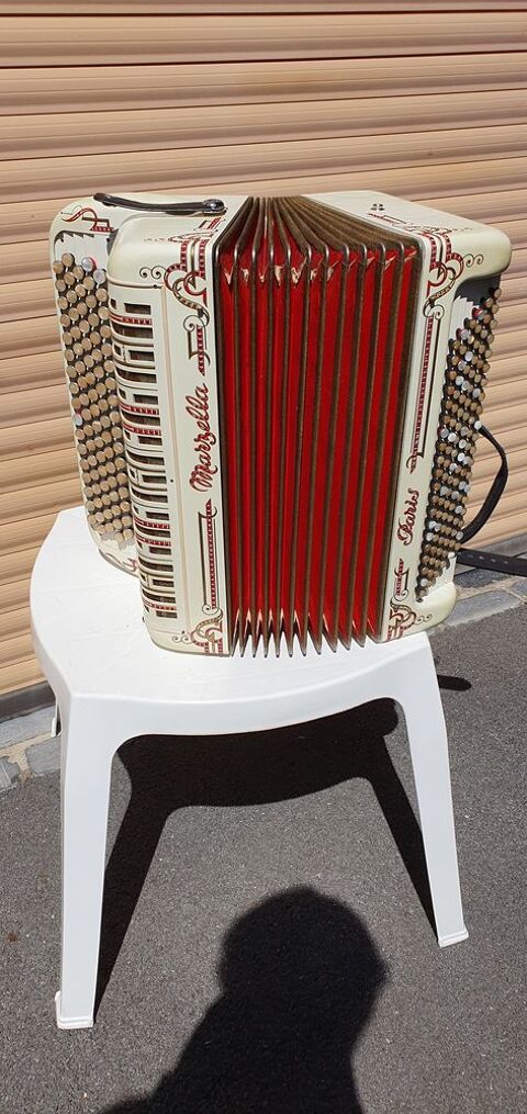 ACCORDEON 650 Amiens (80)