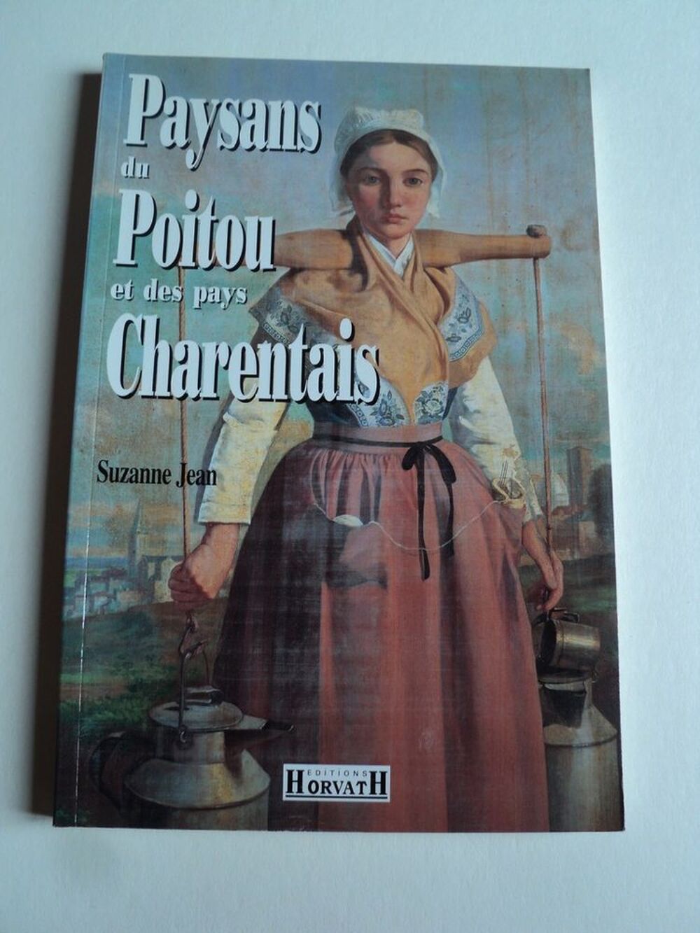 Paysans du Poitou et des Pays Charentais. Livres et BD