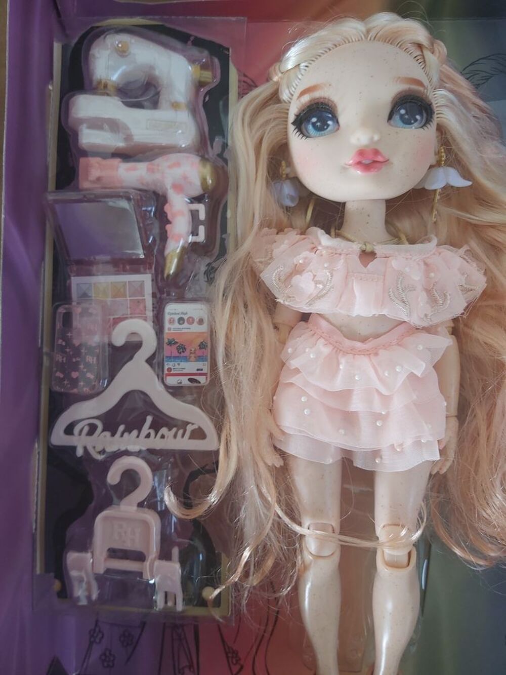 Poup&eacute;e Rainbow high Fashion - TBE Jeux / jouets
