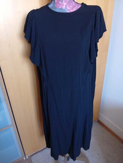 Robe T. 50 C&A 12 Courdimanche-sur-Essonne (91)