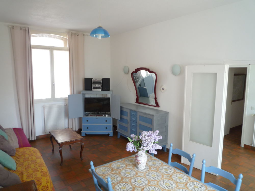   L'ancienne école 100m² au calme avec jardin Languedoc-Roussillon, St Cyprien Plage (66750)