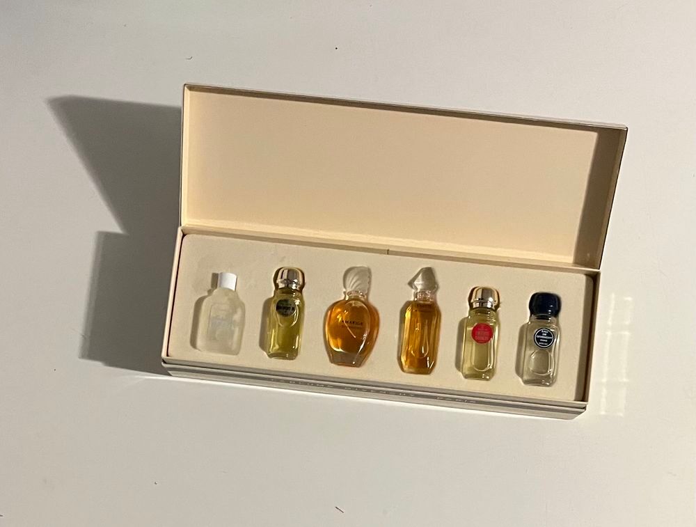 coffret miniatures parfums 