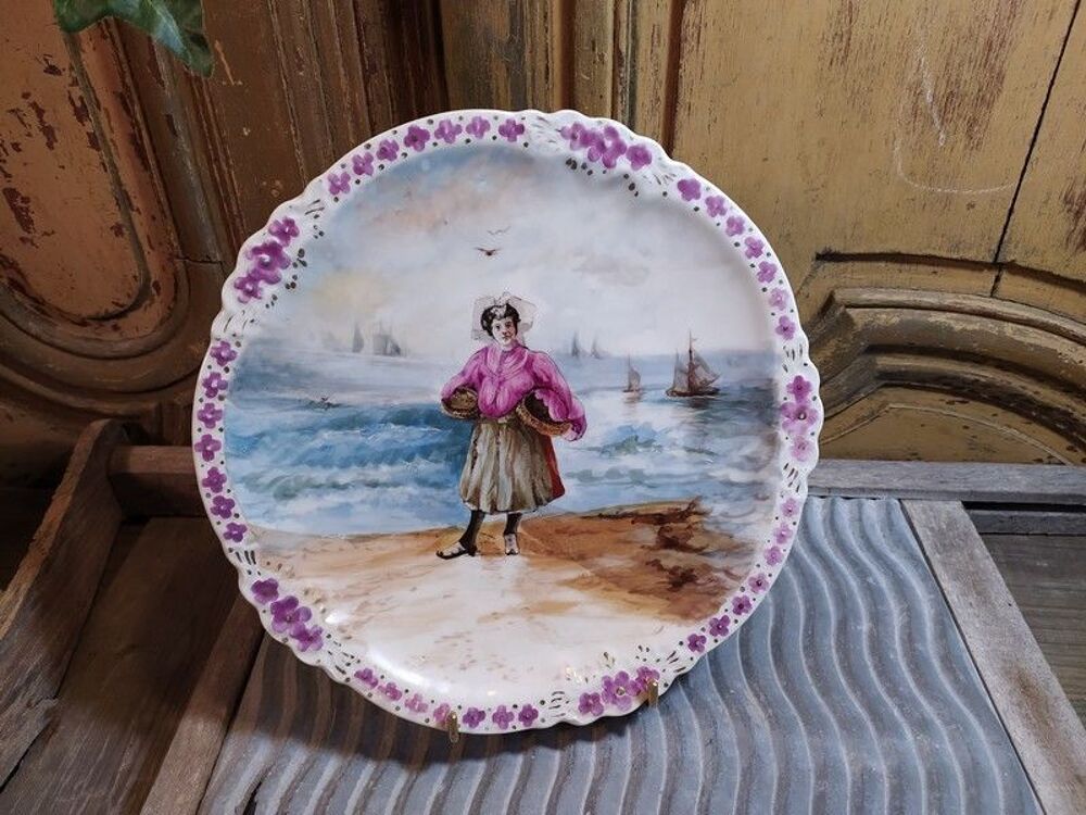 Ancienne Assiette Porcelaine D&eacute;cor Peint Sablaise Décoration