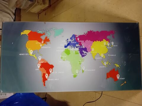 SOUS MAIN DE BUREAU EN VERRE DECO MAPPEMONDE 25 Bragny-sur-Saône (71)