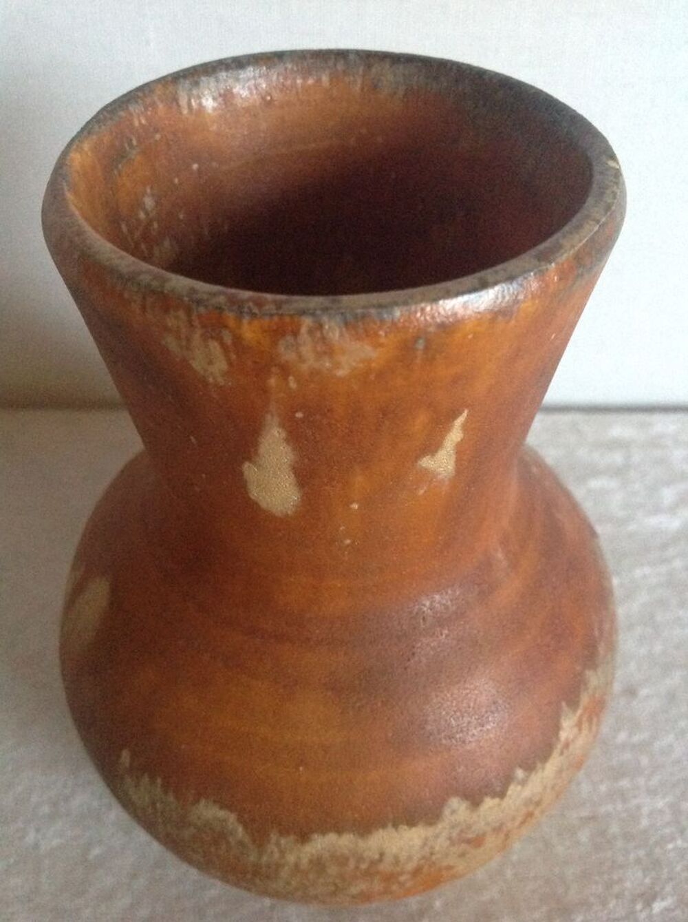 POT OU VASE EN GR&Egrave;S Envoi Possible
Décoration
