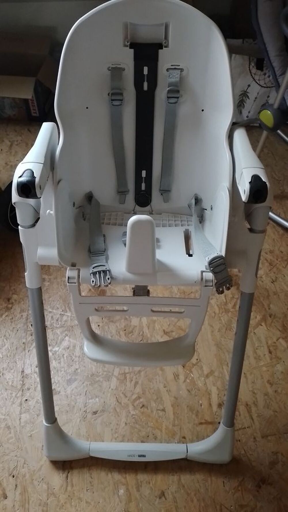 Chaise haute Puériculture