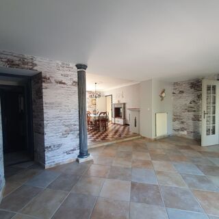  Maison  vendre 9 pices 172 m