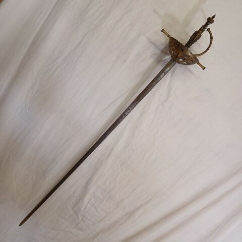 fleuret ancien copie 70 Vendeuvre-du-Poitou (86)