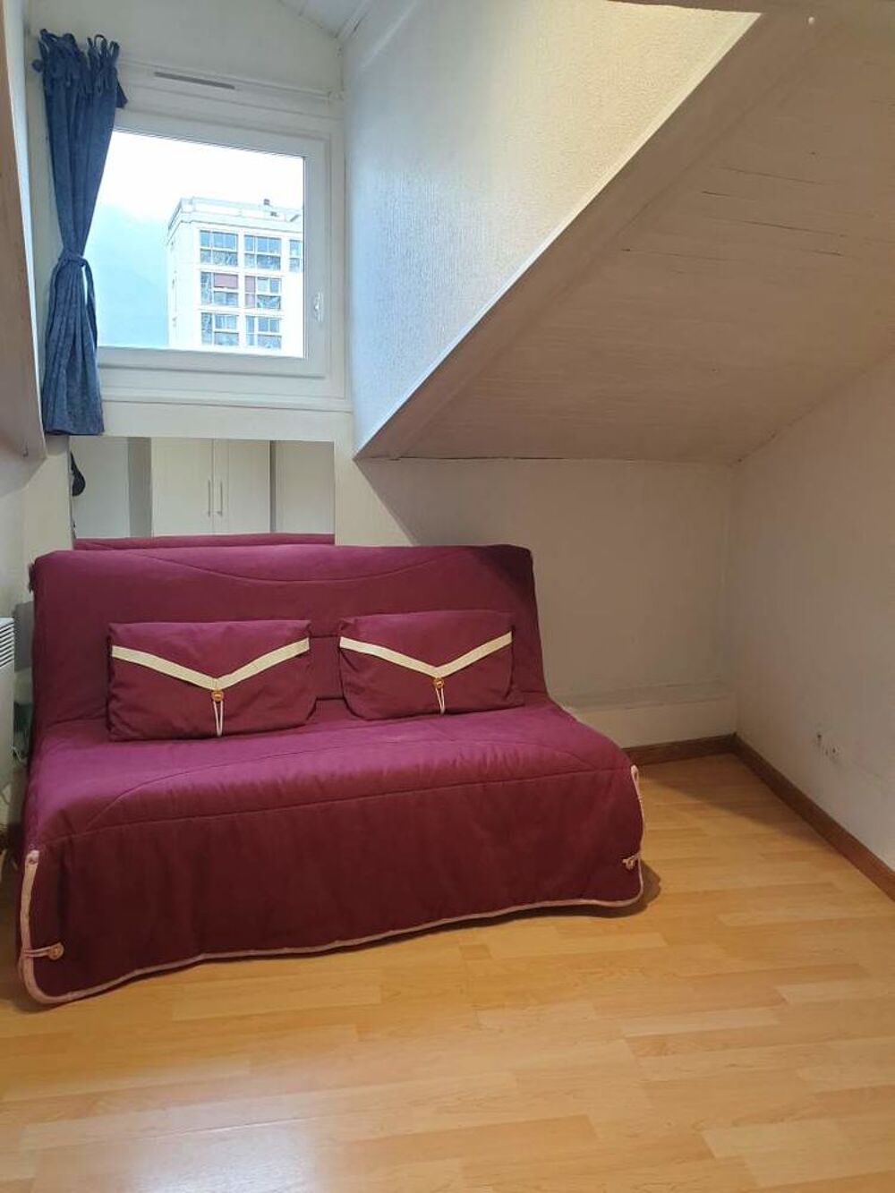 Location Appartement STUDIO MEUBLÉ EN HYPER CENTRE Grenoble