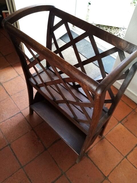 PORTE-REVUES   Bois 12 Legé (44)