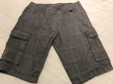 BERMUDA KAKI avec bande pastels   JULES T. 40 19 Saint-Genis-Laval (69)