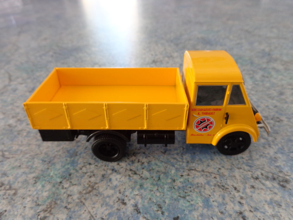 Camion renault ahs - 1941 - la meuse 
