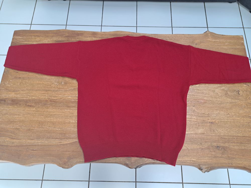 Pull Lacoste Homme classique Col V taille 5 laine Vêtements