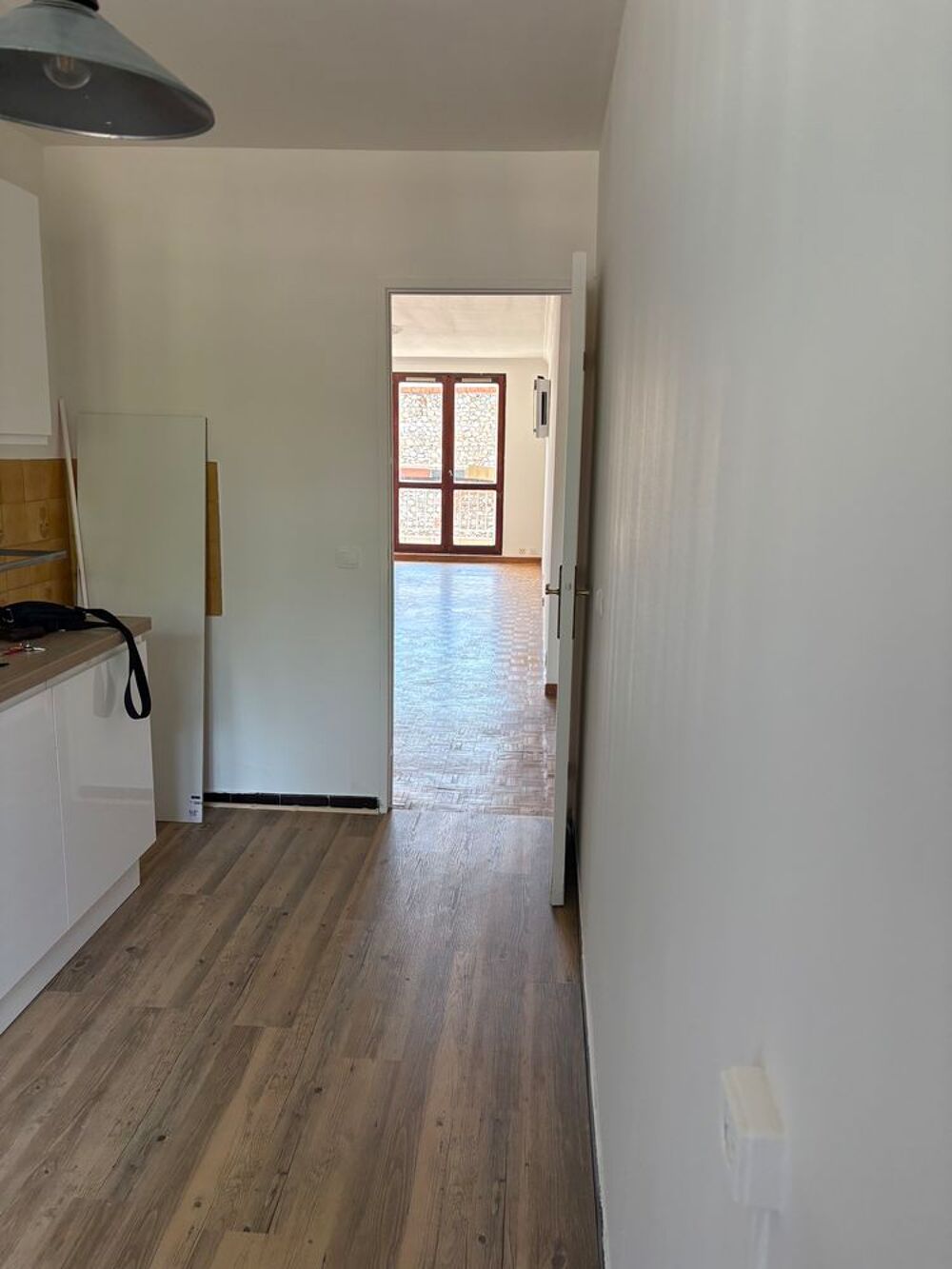 Vente Appartement T3 traversant de 65 m², rénové, 13010 Marseille 10