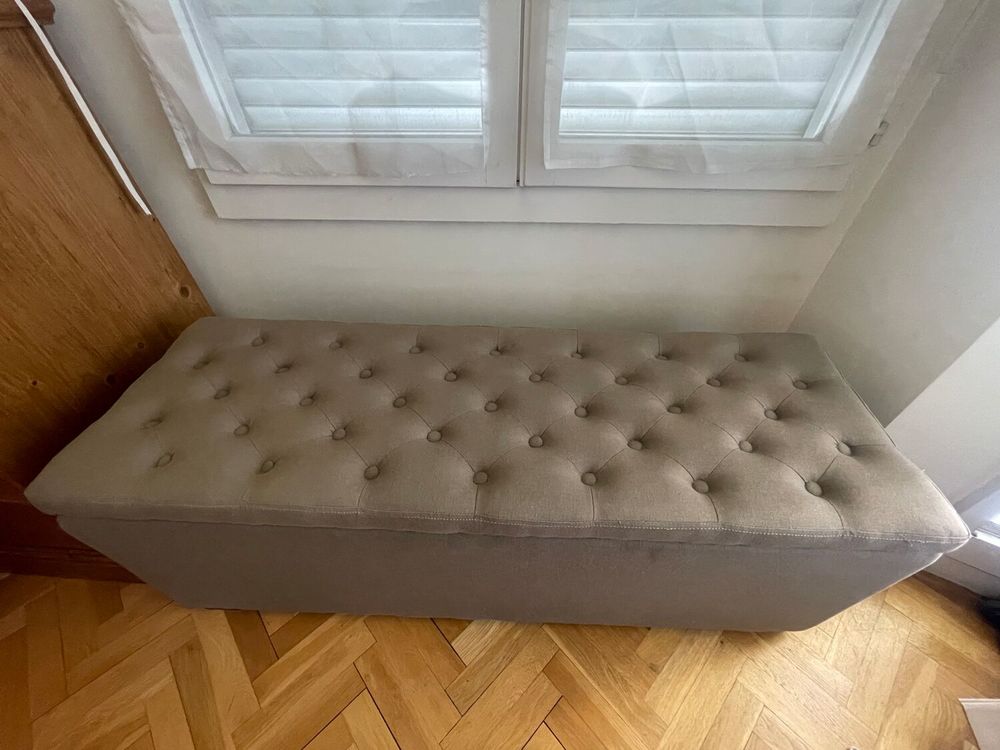 Banquette coffre capitonn&eacute;e, coloris taupe, 120x40x45 Meubles