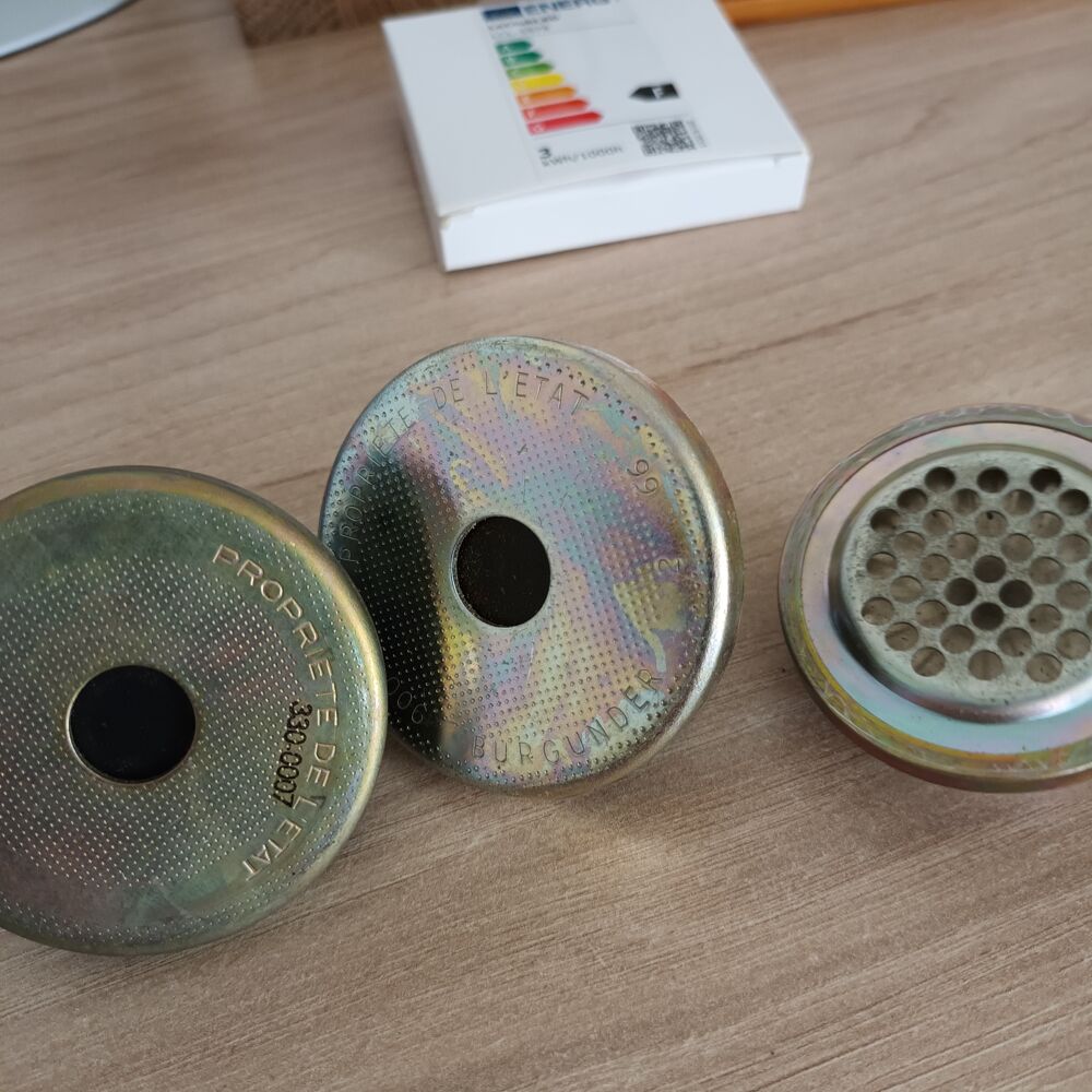 2 &eacute;couteurs pour t&eacute;l&eacute;phone noir vintage Téléphones et tablettes