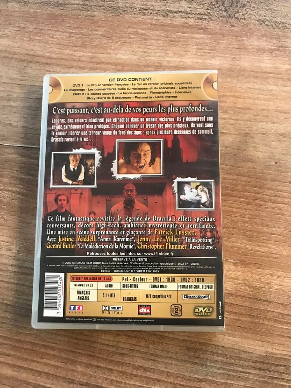 DVD &quot; Dracula 2001 &quot; DVD et blu-ray