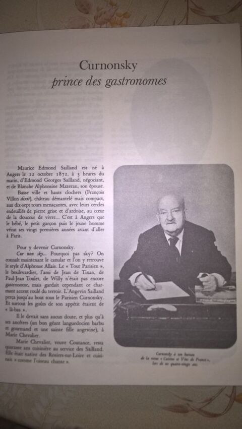  livre  CUISINE ET VINS DE FRANCE  de CURNONSKI. 10 Flers-en-Escrebieux (59)