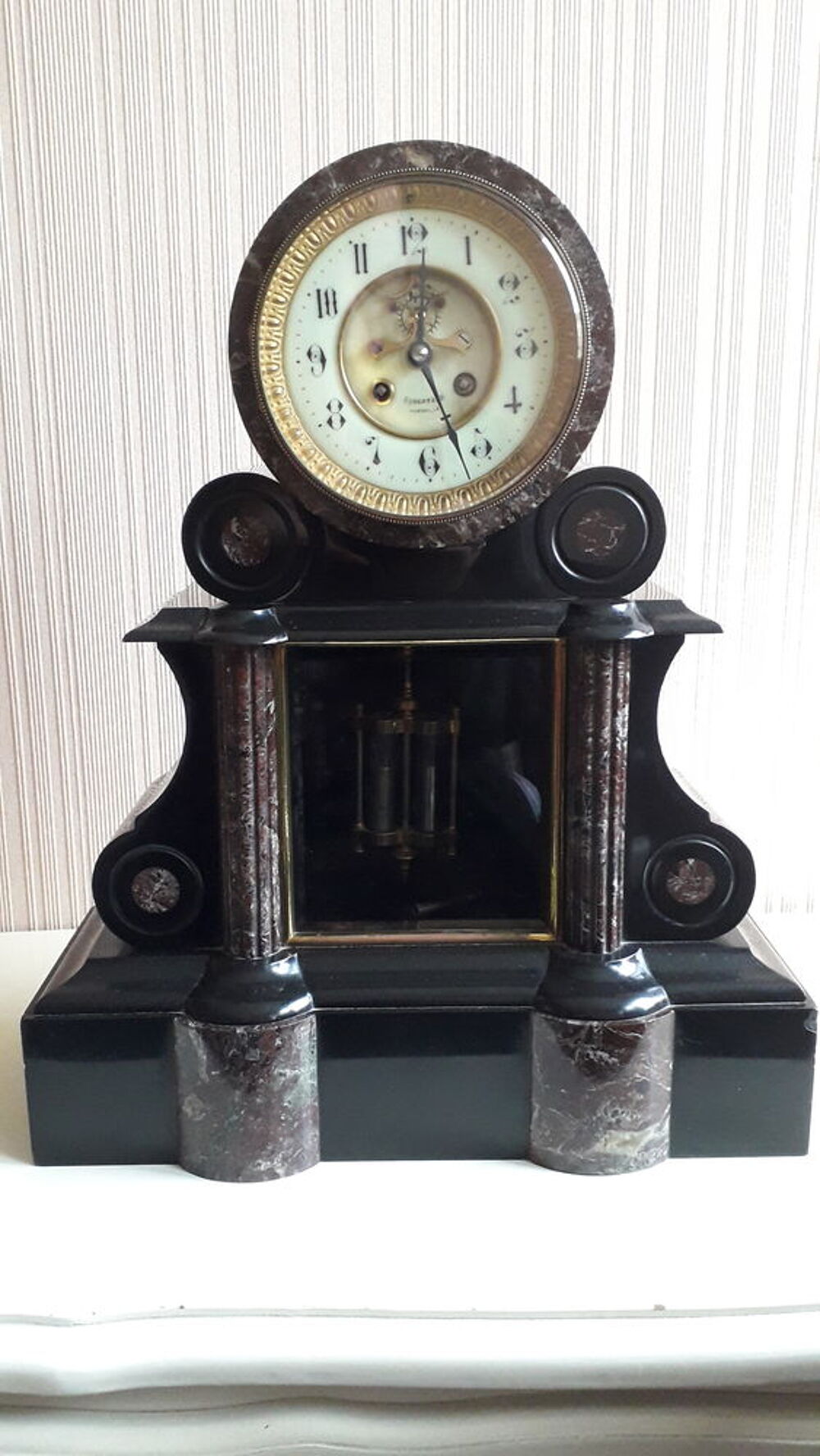 Pendule d'&eacute;poque Napol&eacute;on III
