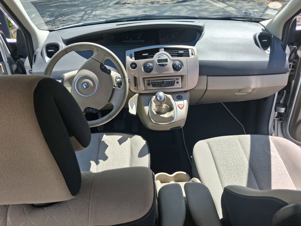 Sc&eacute;nic II Scenic 1.5 dCi 105 eco2 Carminat 2009 occasion 63200 Riom