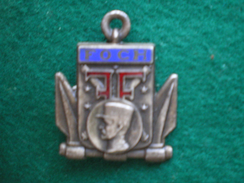 Insigne de Marine - Croiseur Foch. 